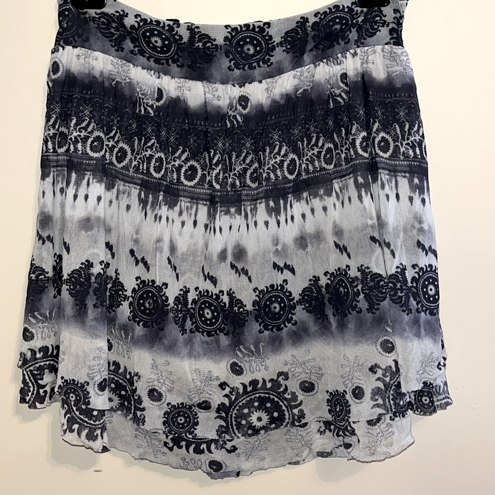“Anthropologie”. Y2K Western mini skirt. Size L